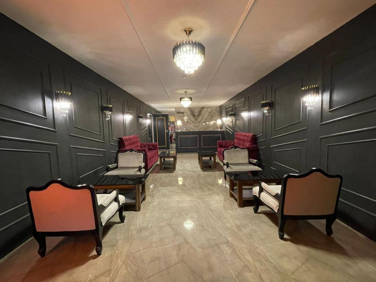 Gulf Hotel Mumbai- The Boutique Hotel Colaba 뭄바이 외부 사진
