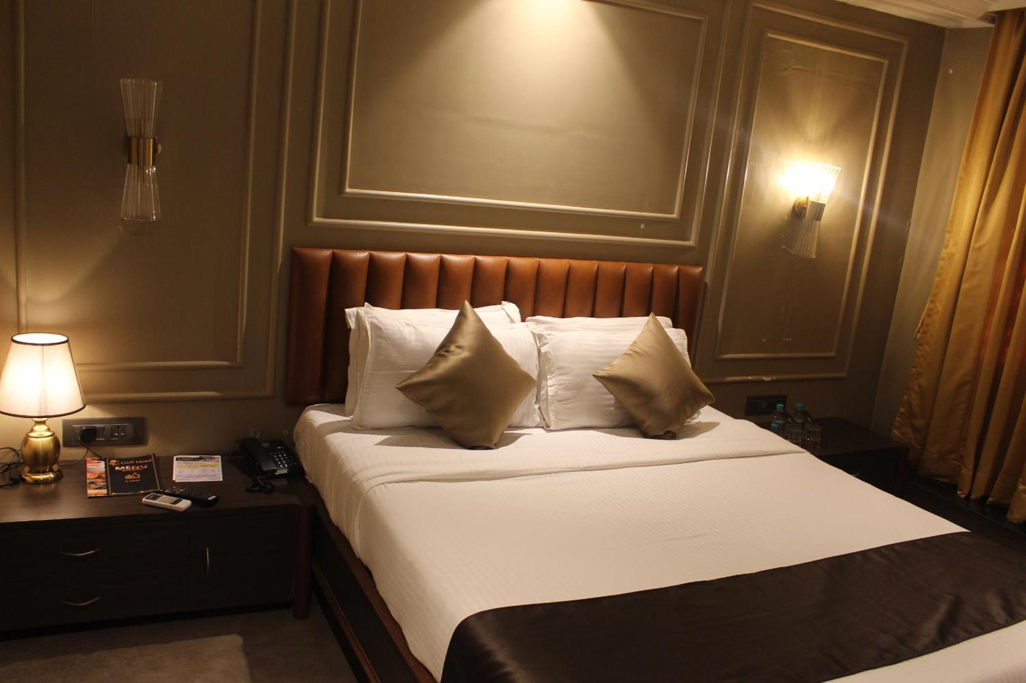 Gulf Hotel Mumbai- The Boutique Hotel Colaba 뭄바이 외부 사진