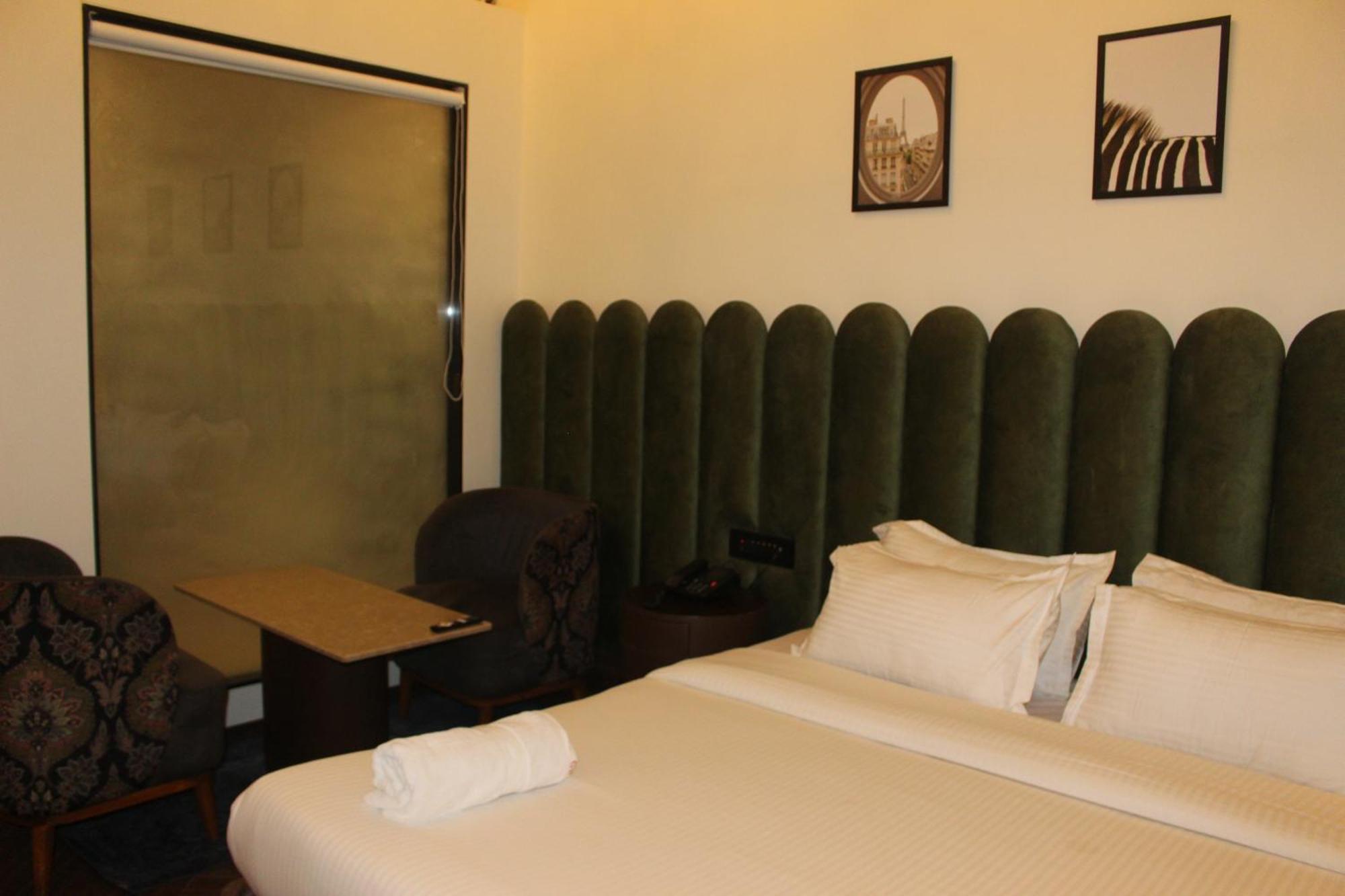 Gulf Hotel Mumbai- The Boutique Hotel Colaba 뭄바이 외부 사진