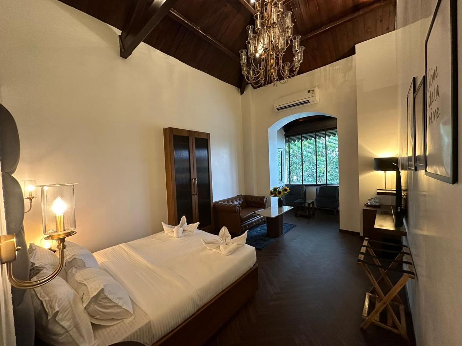 Gulf Hotel Mumbai- The Boutique Hotel Colaba 뭄바이 외부 사진