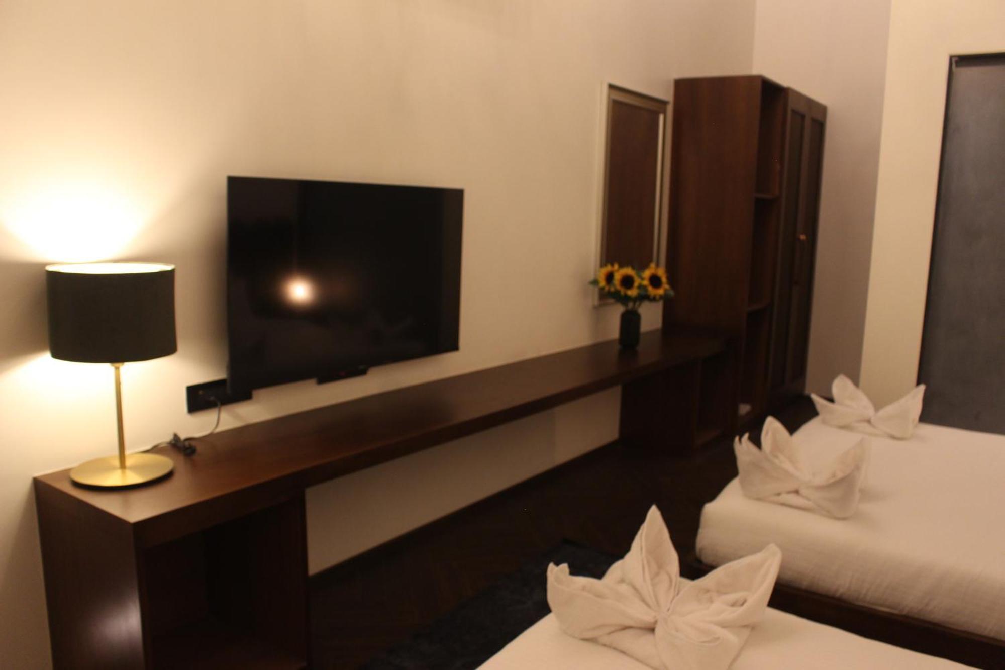 Gulf Hotel Mumbai- The Boutique Hotel Colaba 뭄바이 외부 사진